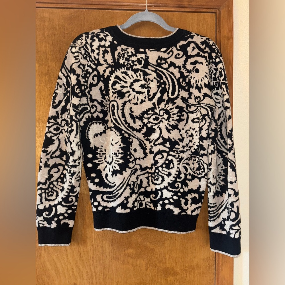 H&M Black and Cream Knit Top With Gold Shimmer